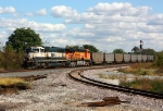 E927 rolls west behind BNSF power